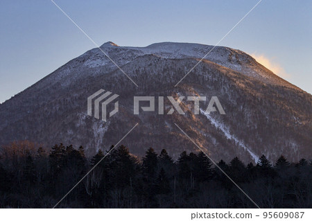 阿寒山 阿寒山 95609087