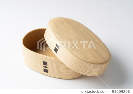 [Traditional Crafts of Akita Prefecture] Odate Magewappa 95609268