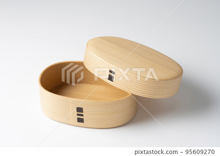 [Traditional Crafts of Akita Prefecture] Odate Magewappa 95609270
