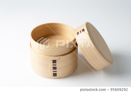 【秋田縣的傳統工藝品】大館蓑衣 95609292