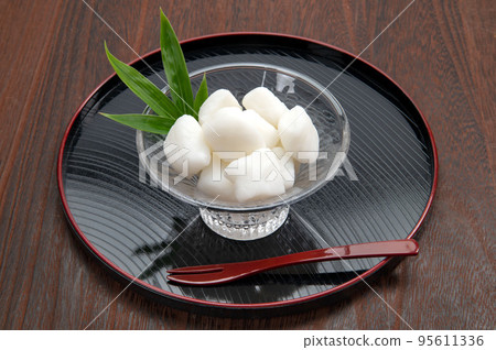 water dumpling water dumpling 95611336