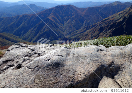 谷川岳登山路線的景色 谷川岳登山路線的景色 95611612