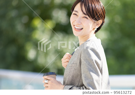 Business woman outdoors Business woman outdoors 95613272