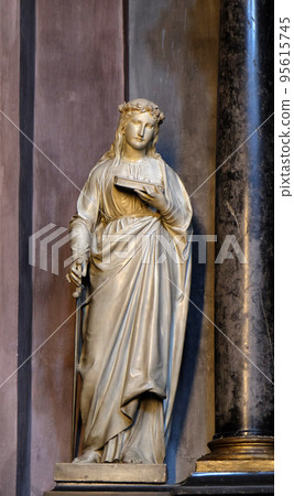 Saint Lucia, statue on the altar in the St Nicholas Cathedral in Ljubljana, Slovenia Saint Lucia, statue on the altar in the St Nicholas Cathedral in Ljubljana, Slovenia 95615745