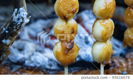 木炭串燒大餃子 95616078