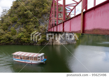 Taishakukyo Lake Shinryu 95625496