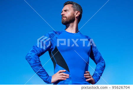 muscular athletic guy training. sport success. male fitness fashion. sportsman on sky background. mature handsome athlete. confident man on stadium. fitness gym outdoor 95626704