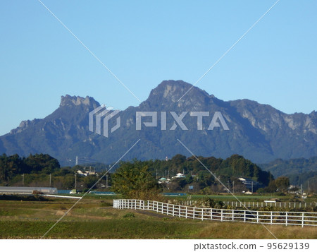 從九十九川自行車道看到的妙木山 95629139