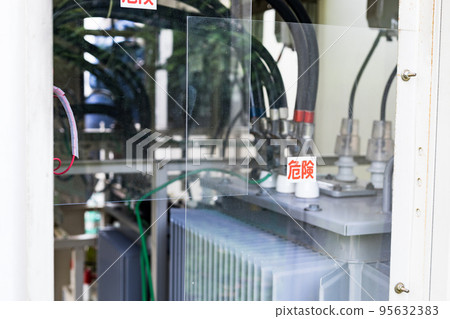 Annual inspection of cubicle-type high-voltage receiving and transforming equipment Transformer transformer Annual inspection of cubicle-type high-voltage receiving and transforming equipment Transformer transformer 95632383