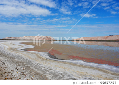 Toxic lake and potash waste hills Toxic lake and potash waste hills 95637251