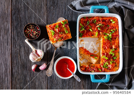 Riced Cauliflower Breakfast Bake, top view 95640584