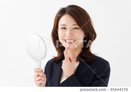 Dental care for working women Dental care for working women 95644570