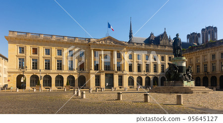 Place Royale of Reims with bronze statue of king Louis XV 95645127