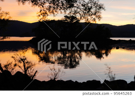 戶外露營風景 戶外露營風景 95645263