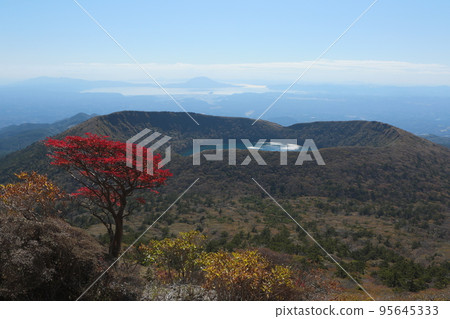 大山和秋葉 大山和秋葉 95645333