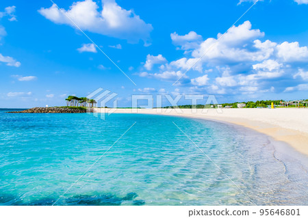 Okinawa's Blue Sea ~Diamond Beach~ 95646801