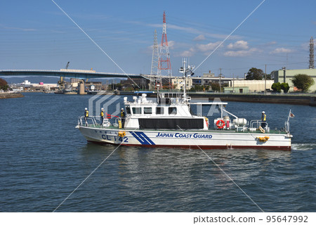 Patrol boat "Himezakura" returns to Himeji Port Patrol boat "Himezakura" returns to Himeji Port 95647992