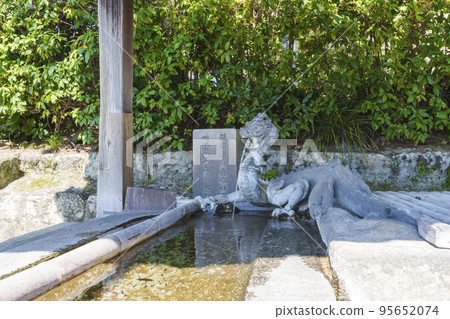 法隆寺長屋的龍（西印伽藍） 95652074