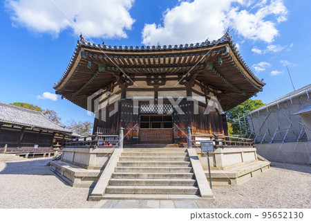 Horyuji Yumedono (Toin Garan) Horyuji Yumedono (Toin Garan) 95652130