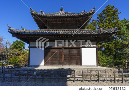 Horinji Temple Main Hall (Ikaruga-cho, Ikoma-gun, Nara Prefecture) 95652182