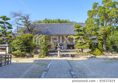Horinji Auditorium (Storage) (Ikaruga-cho, Ikoma-gun, Nara Prefecture) 95655924