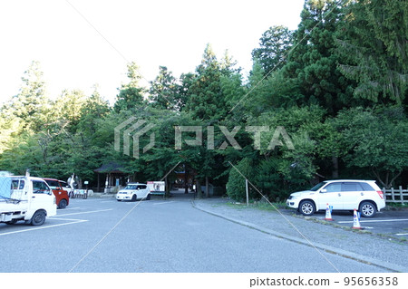 穗高神社三船會館前停車場/長頭屋 穗高神社三船會館前停車場/長頭屋 95656358