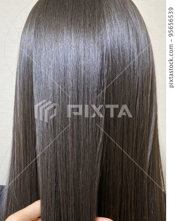 Glossy hair Glossy hair 95656539