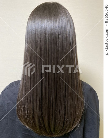 Glossy hair Glossy hair 95656540