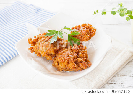 Fried soybean meat 95657390