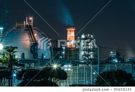 "Kanagawa Prefecture" factory night view, Kawasaki "Kanagawa Prefecture" factory night view, Kawasaki 95658145