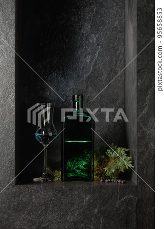 Vintage bottle of gin. Vintage bottle of gin. 95658853