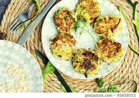 Diet zucchini cutlets. 95659553