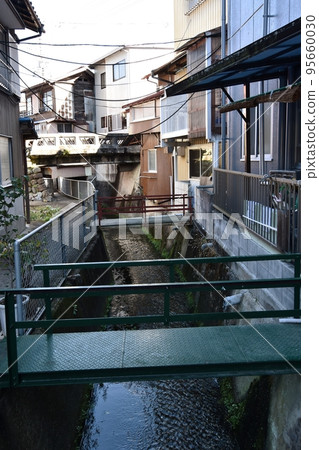 下呂市金山町的肌肉和骨骼 95660030