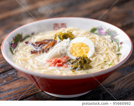 豬骨拉麵（豬骨拉麵） 95660992