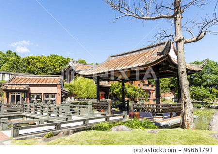 Ancient building view of the Lin An Tai Historical House and Museum in Taipei, Taiwan. The building follows the southern Fujian style courtyard. Ancient building view of the Lin An Tai Historical House and Museum in Taipei, Taiwan. The building follows the southern Fujian style courtyard. 95661791