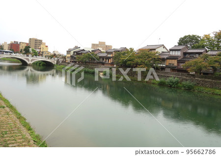 首席鎮Chaya街 95662786