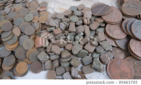 Rare 15th Century Qutb Shahi Dynasty stone and brass coins Rare 15th Century Qutb Shahi Dynasty stone and brass coins 95663785