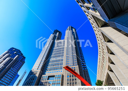東京都西新宿街景東京都政府第一本館從東京都政府廣場看 95665251