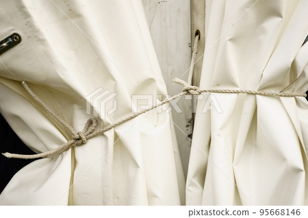 White tarp, waterproof tarpaulin detail 95668146