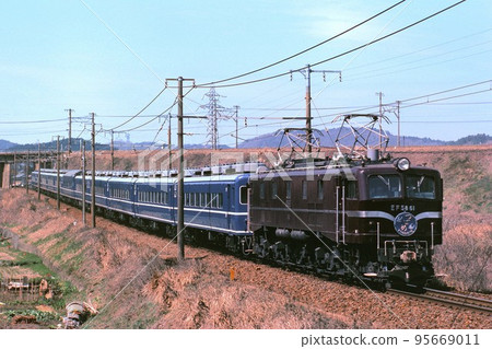 Railway JNR JR Train Locomotive DC EF58 EF5861 Rokuichi Gohachi Royale Railway JNR JR Train Locomotive DC EF58 EF5861 Rokuichi Gohachi Royale 95669011