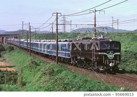 Railway JNR JR Train Locomotive DC EF58 EF5861 Rokuichi Gohachi Royal Railway JNR JR Train Locomotive DC EF58 EF5861 Rokuichi Gohachi Royal 95669013
