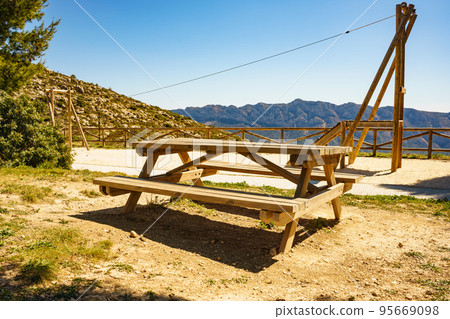 Rest area in mountains, Spain 95669098