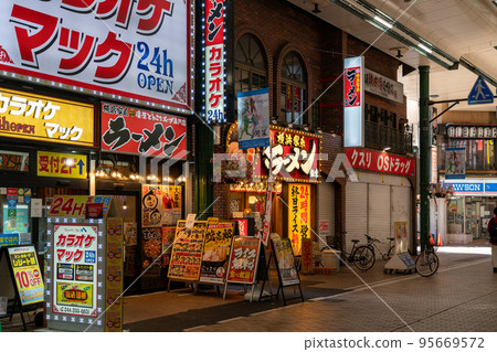 [Kanagawa Prefecture] Shopping street in front of Kawasaki Station 95669572