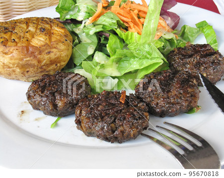 Shish kebab 95670818