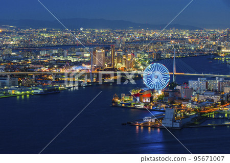 從大阪府咲島大樓展望台眺望天保山 95671007