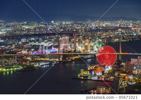 從大阪府咲島大樓展望台眺望天保山 95671021