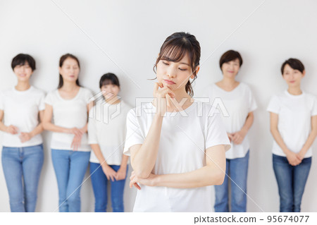Generational problems of women 95674077
