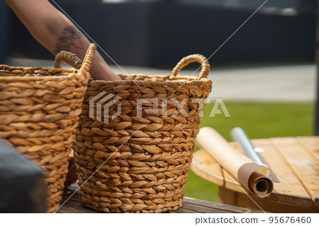 A woman is preparing decorations for a wedding. Close view 95676460