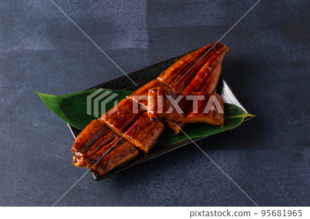 烤國產鰻魚片 95681965