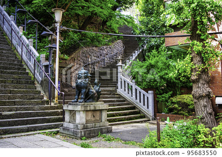 Onnazaka, Atago Shrine, Tokyo 95683550